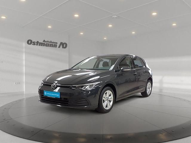 Gebraucht VW Golf VIII Life 110 PS (80 kW) 2022
