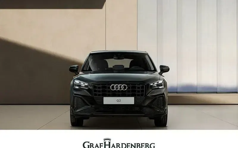 Nowe Audi Q2 S-Line 150 KM (110 kW) 2026 Czarny SUV
