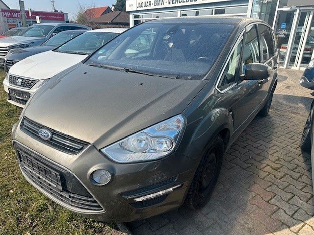 Braun Gebraucht 2010 Ford S-MAX Titanium Van / Kleinbus | 5.950 € (Fairer Preis) - Bild 1/4