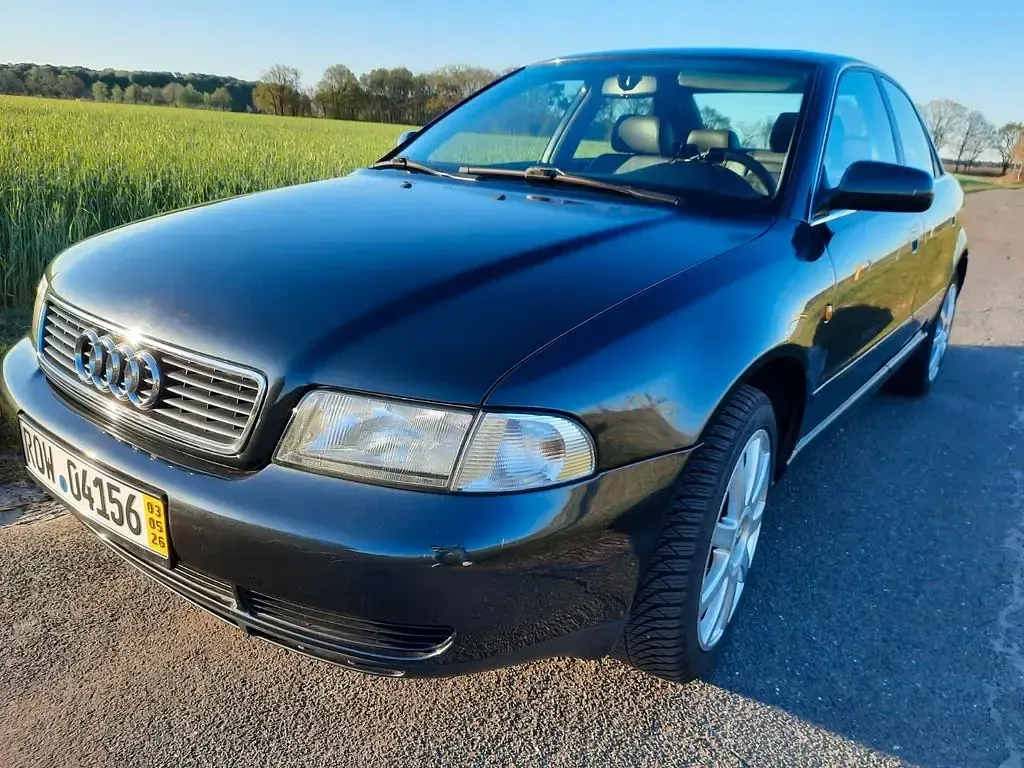 Gebraucht Audi A4 Basis 165 PS (121 kW) 1998 Limousine
