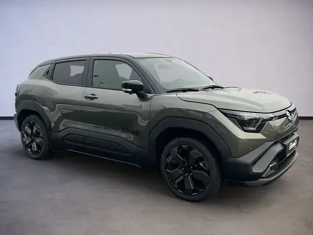 Gebraucht Suzuki e-Vitara Comfort+ 135 kW (184 PS) 2026 Grün SUV