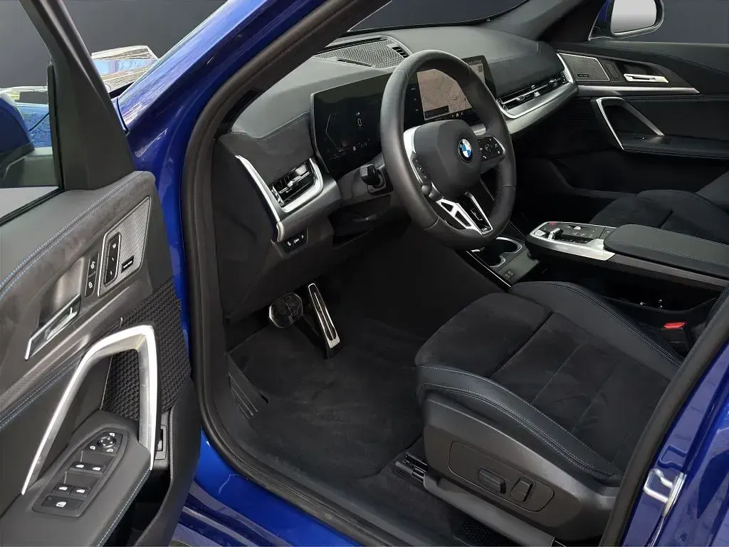 Gebraucht BMW X1 M Sport 150 PS (110 kW) 2025 Blau SUV