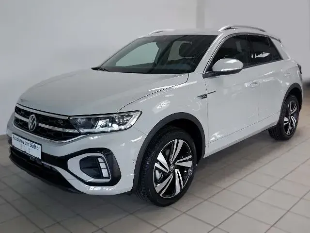 Gebraucht VW T-Roc R-line 150 PS (110 kW) 2024 Ascotgrau SUV
