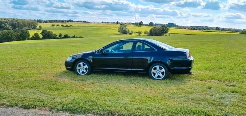 Second-hand Honda Civic 200 CP (147 kW) 2000 Negru Coupe