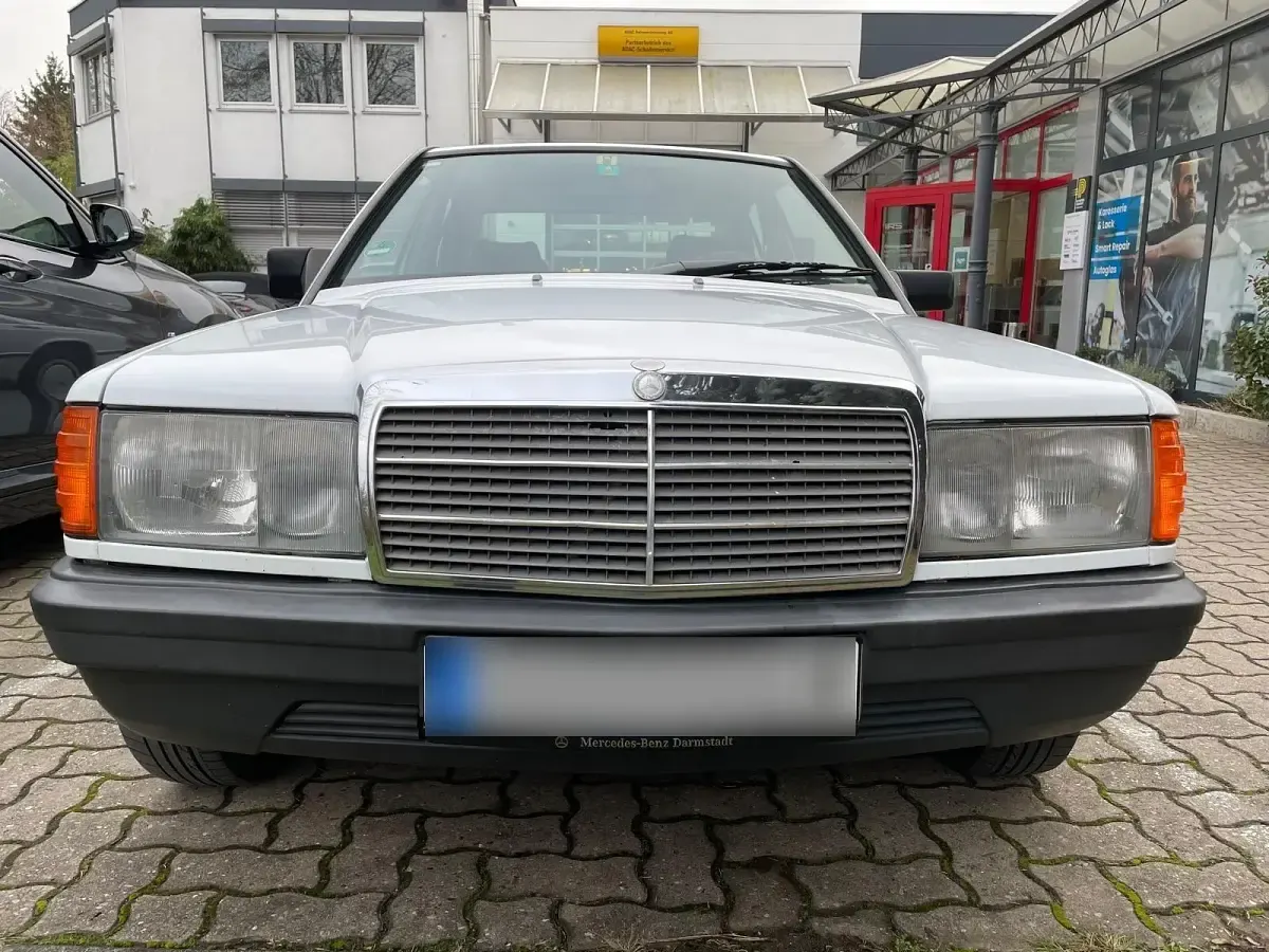 Gebraucht Mercedes 190 1988 Weiß Limousine