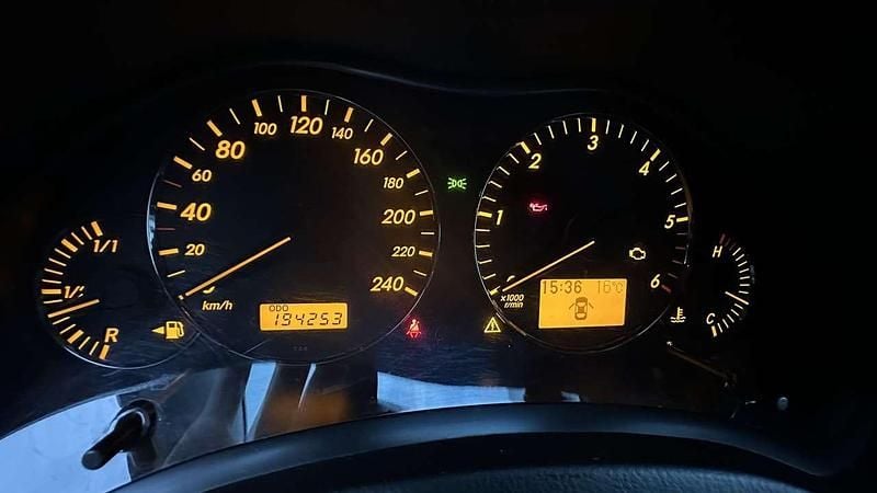 Gebraucht 2006 Toyota Avensis Executive Limousine | 2.100 € (Superpreis) - Bild 1/4