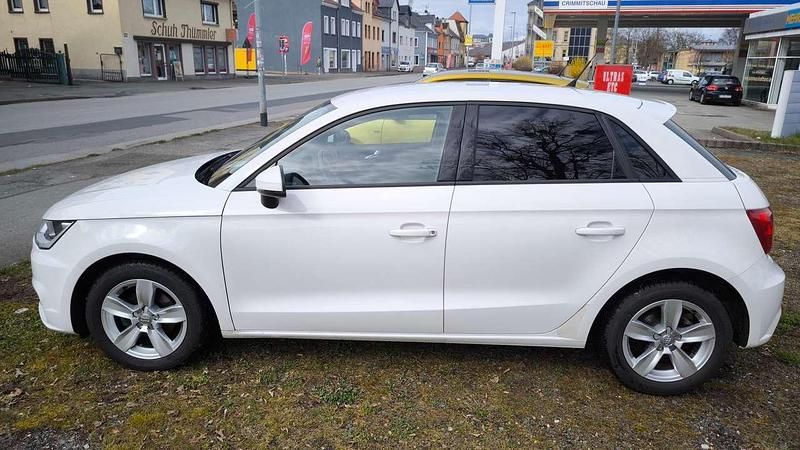 Gebraucht Audi A1 Basis 95 PS (69 kW) 2018 Cortinaweiß Kleinwagen