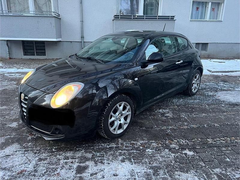 Braun Gebraucht 2011 Alfa Romeo MiTo Kleinwagen | 2.750 € (Teuer) - Bild 1/4