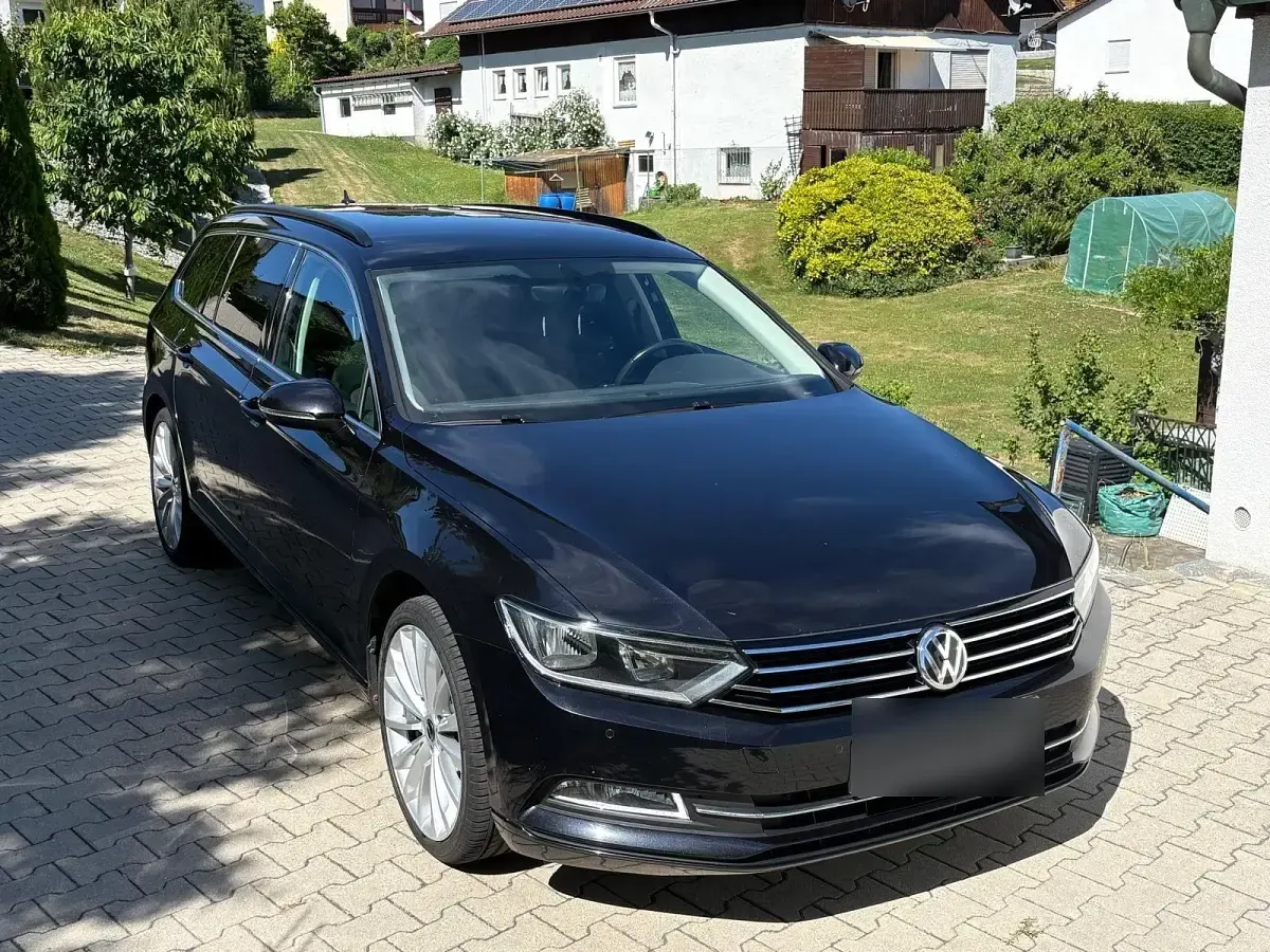 Gebraucht VW Passat Comfortline 150 PS (110 kW) 2017 Schwarz Kombi