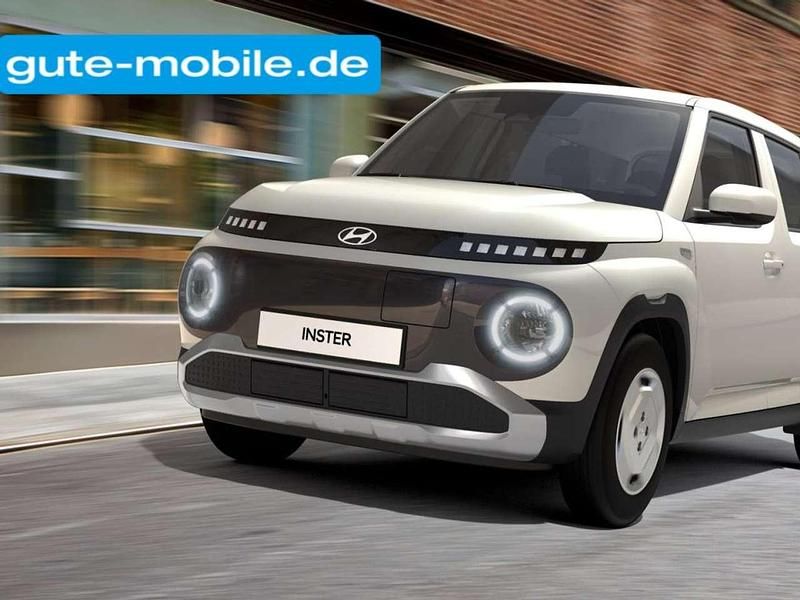 Unbleached ivory Neu 2025 Hyundai Inster Kleinwagen | 19.950 € - Bild 1/4