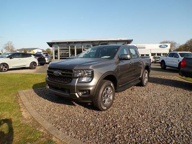 Neu Ford Ranger XLT 170 PS (125 kW) 2025 Grau Pickup