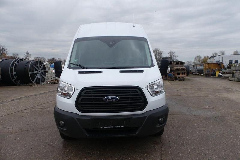 Gebraucht Ford Transit 125 PS (91 kW) 2015 Weiß Van / Kleinbus