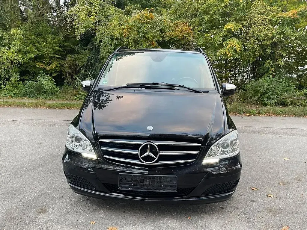 Gebraucht Mercedes Viano 224 PS (164 kW) 2011 Schwarz Van / Kleinbus
