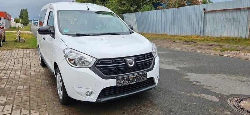 Gebraucht Dacia Dokker 95 PS (69 kW) 2020 Weiß Van / Kleinbus