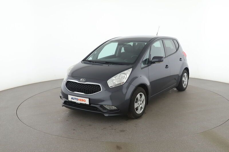 Grau Gebraucht 2017 Kia Venga Spirit Kleinwagen | 12.590 € (Fairer Preis) - Bild 1/4
