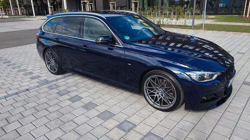 Blau Gebraucht 2016 BMW 340 M Performance Kombi | 32.000 € (Fairer Preis) - Bild 1/4