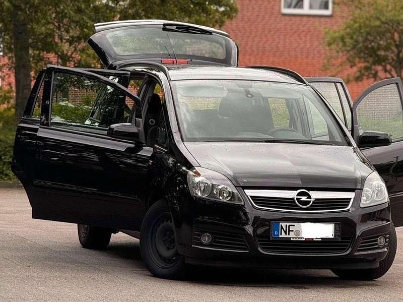 Schwarz Gebraucht 2007 Opel Zafira Edition Van / Kleinbus | 1.400 € (Superpreis) - Bild 1/4