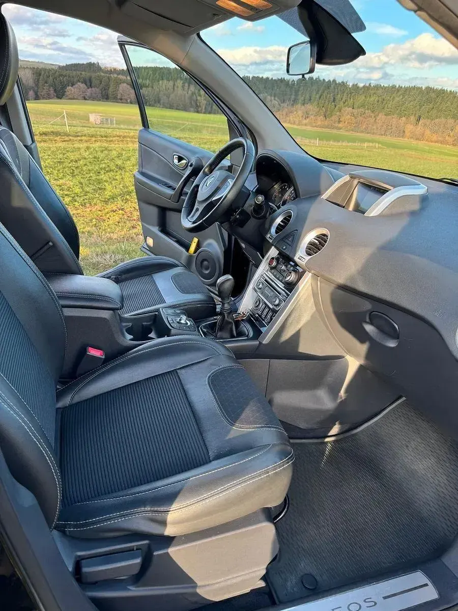 Używany Renault Koleos LIMITED 150 KM (110 kW) 2014 Czarny SUV