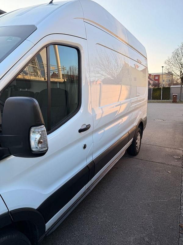 Gebraucht Ford Transit 170 PS (125 kW) 2023 Weiß Limousine