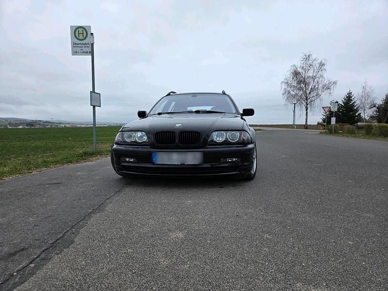 Usata BMW 328 193 CV (141 kW) 2000 Nero Station wagon