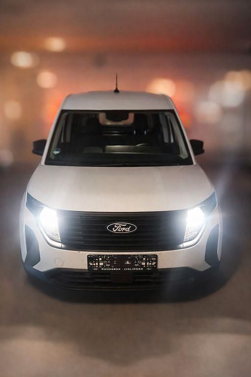 Gebraucht Ford Transit Trend 99 PS (72 kW) 2025 Weiß Van / Kleinbus