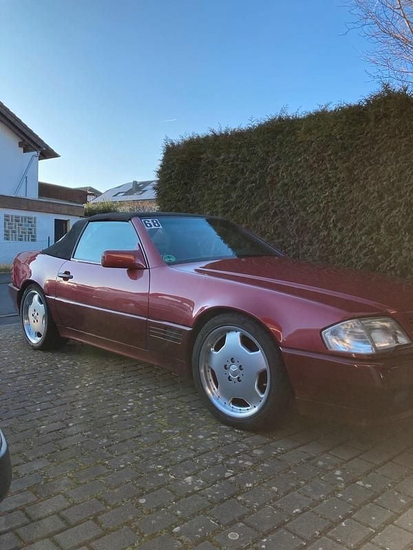 Rot Gebraucht 1990 Mercedes SL500 Cabrio | 22.700 € - Bild 1/4
