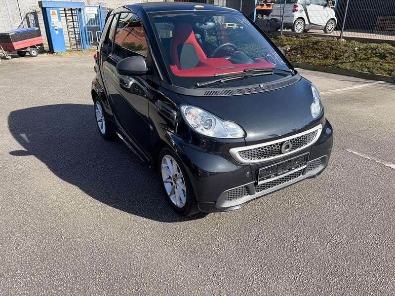 Gebraucht Smart ForTwo Cabrio 71 PS (52 kW) 2014 Schwarz Cabrio