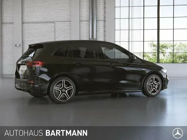 Gebraucht Mercedes B250e 218 PS (160 kW) 2021 Kleinwagen