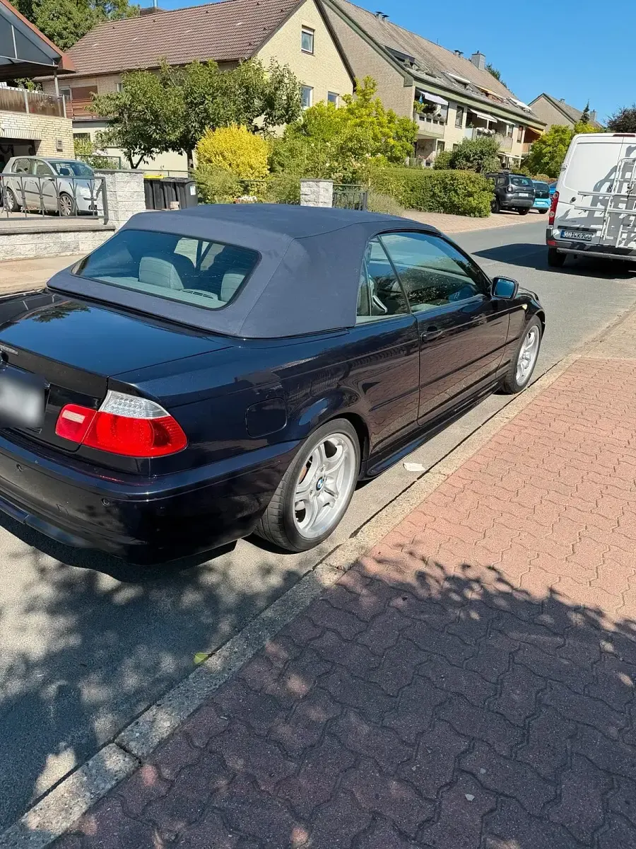 Gebraucht BMW 325 Cabriolet 192 PS (141 kW) 2005 Blau Cabrio