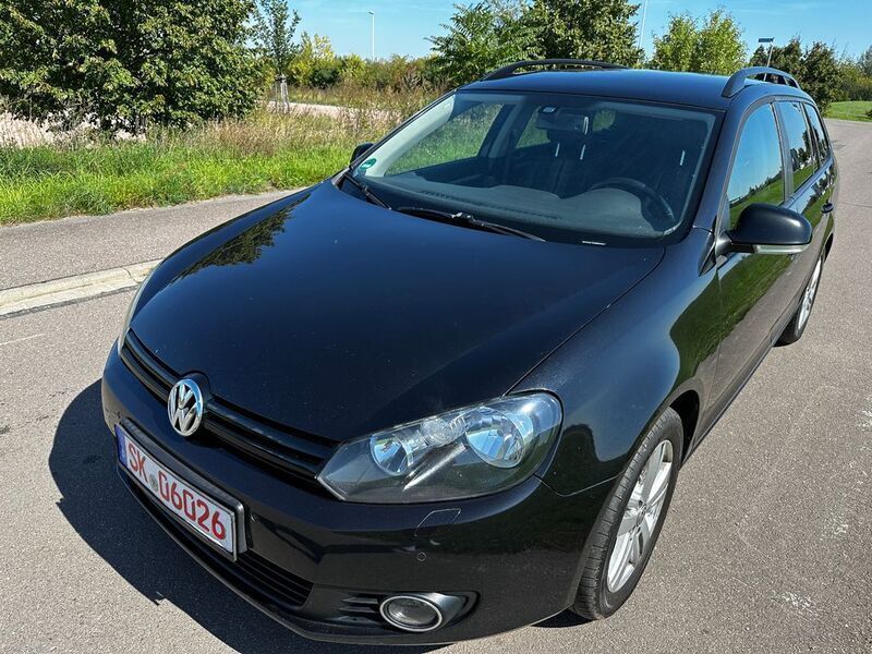 Gebraucht VW Golf VI Style 105 PS (77 kW) 2013 Schwarz Kleinwagen