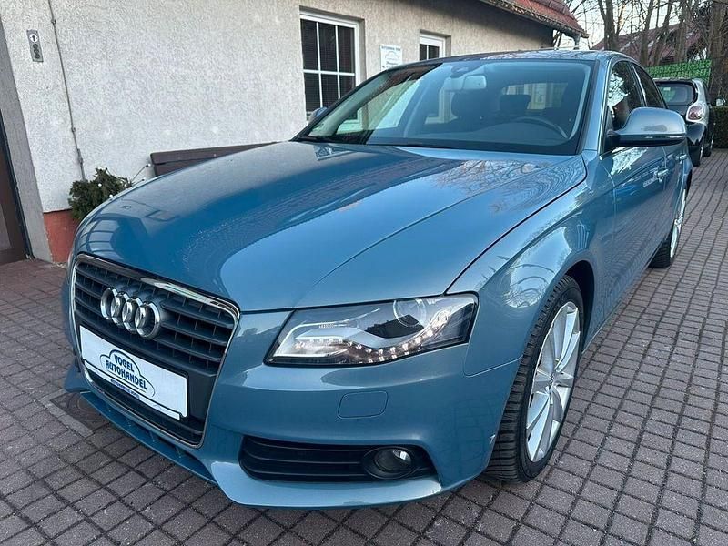 Gebraucht Audi A4 Ambiente 160 PS (117 kW) 2008 Blau Limousine