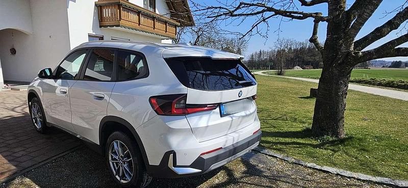 Gebraucht BMW X1 136 PS (100 kW) 2024 Weiß SUV