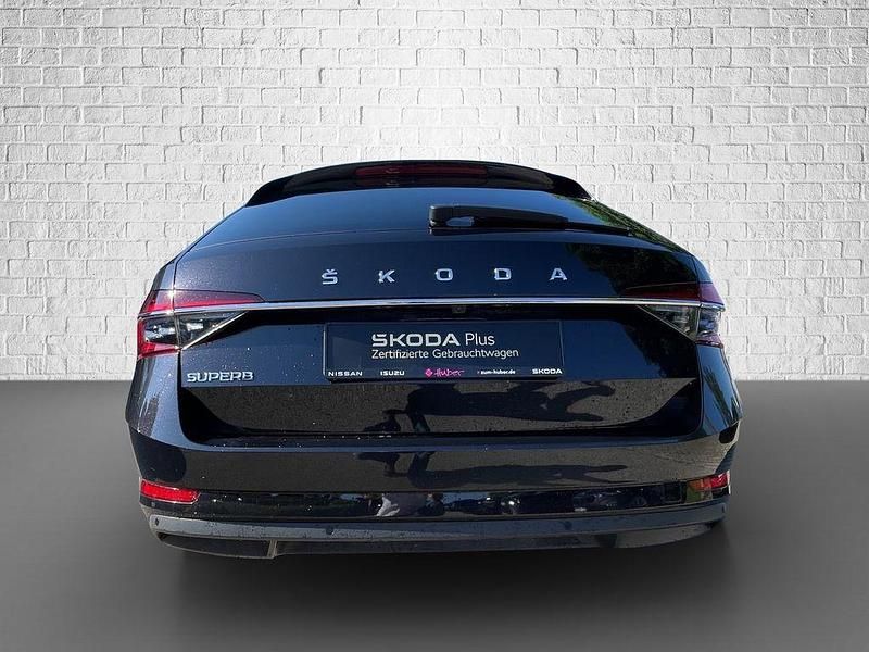 Gebraucht Skoda Superb Style 150 PS (110 kW) 2021 Schwarz Limousine