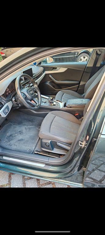 Gebraucht Audi A4 Ambiente 150 PS (110 kW) 2018 Grün Kombi