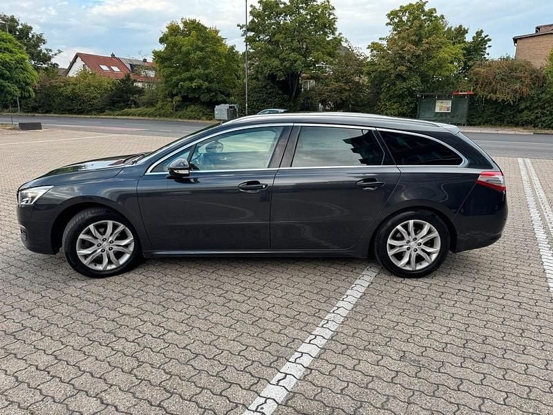 Gebraucht Peugeot 508 116 PS (85 kW) 2016 Schwarz Kombi