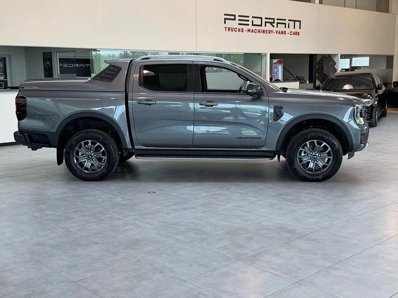 Gebraucht Ford Ranger Wildtrack 241 PS (177 kW) 2024 Silber Pickup