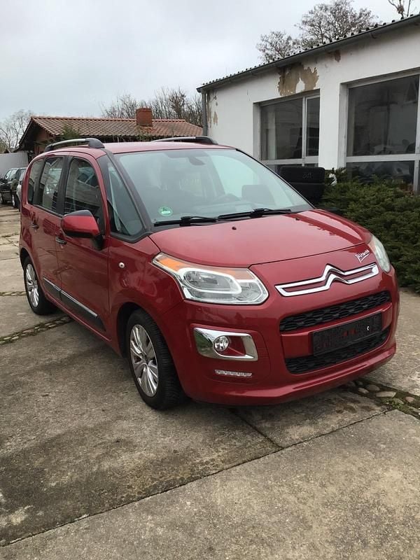 Gebraucht Citroën C3 Picasso Exclusive 114 PS (83 kW) 2014 Lackierung rot rubi/metallic Van / Kleinbus