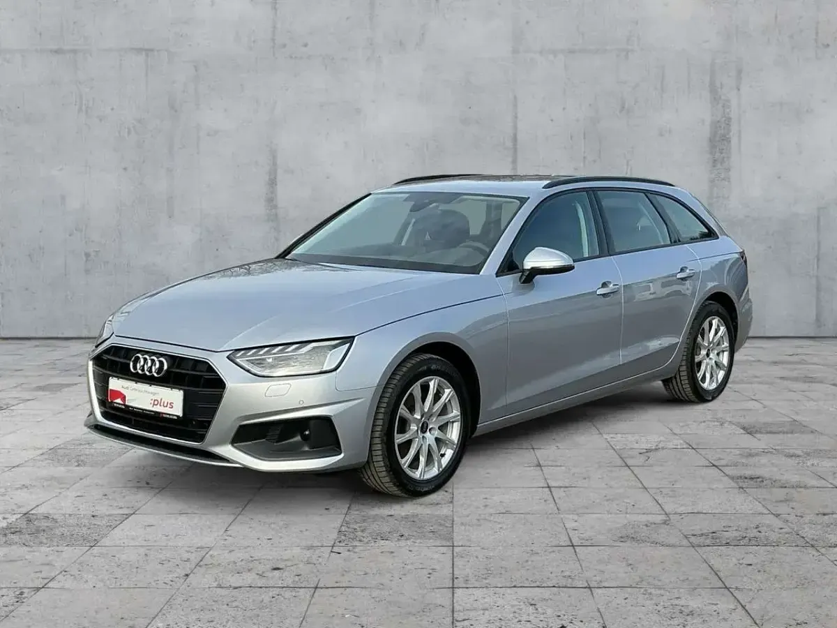 Gebraucht Audi A4 136 PS (100 kW) 2024 Florettsilber metallic Kombi