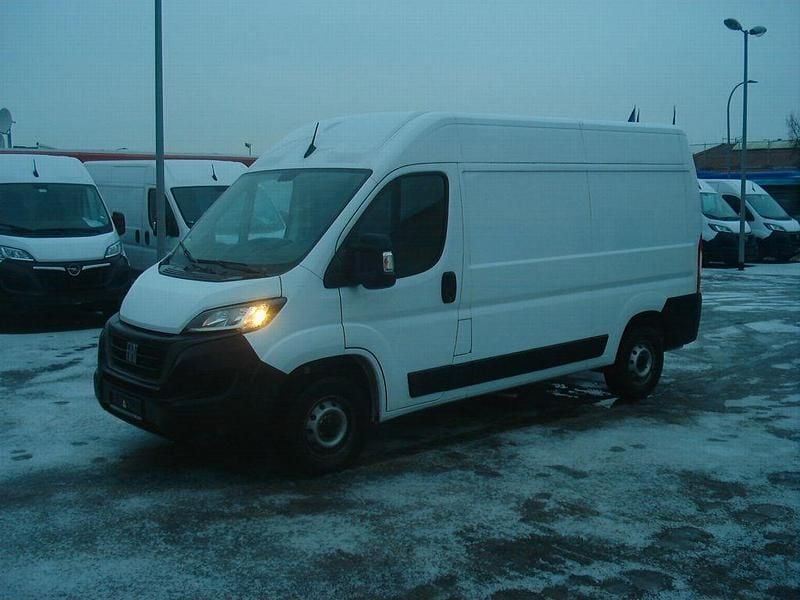 Gebraucht Fiat Ducato 120 PS (88 kW) 2023 Weiß Van