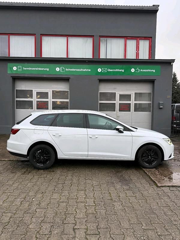 Gebraucht Seat Leon ST 110 PS (80 kW) 2015 Weiß Kombi