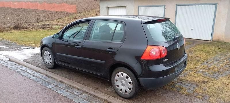 Gebraucht VW Golf IV Trendline 75 PS (55 kW) 2004 Schwarz Limousine
