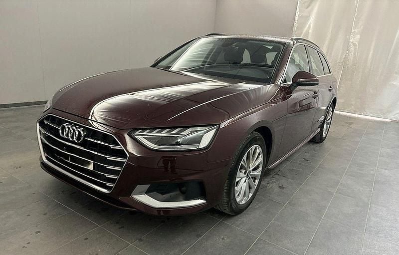 Rot Gebraucht 2021 Audi A4 Advanced Kombi | 19.990 € (Superpreis) - Bild 1/4