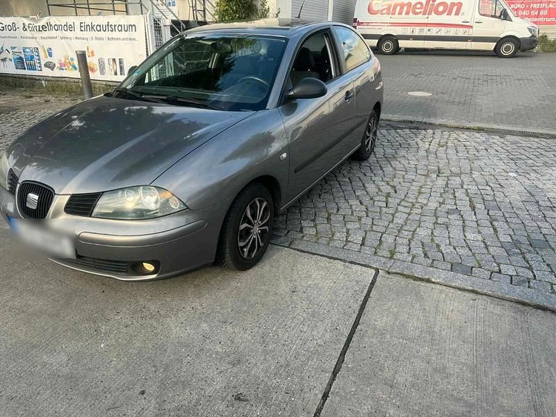 Gebraucht Seat Ibiza 74 PS (54 kW) 2003 Grau Kleinwagen