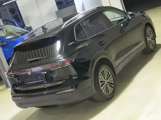 Second-hand VW Tiguan Goal 131 CP (96 kW) 2025 Negru SUV