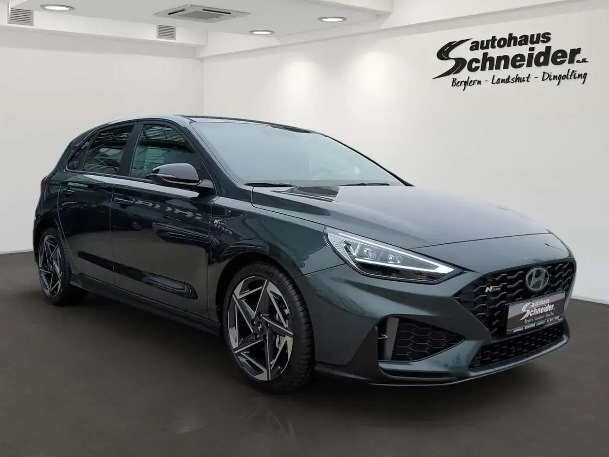Gebraucht Hyundai i30 N Line 140 PS (102 kW) 2025 Grau Limousine
