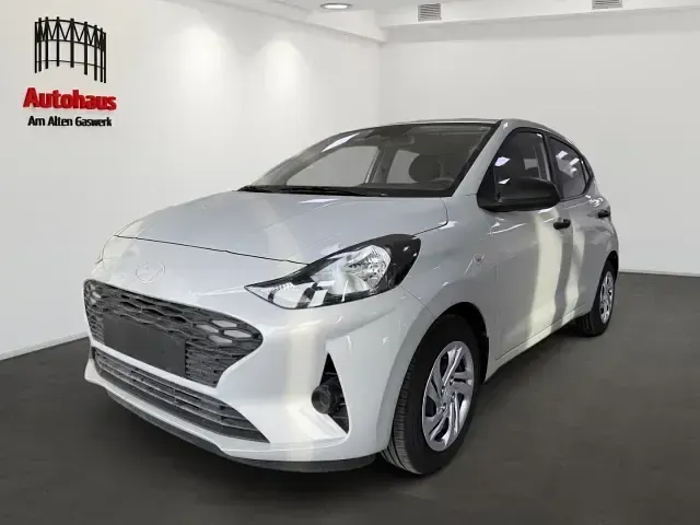 Gebraucht Hyundai i10 63 PS (46 kW) 2025 Kleinwagen