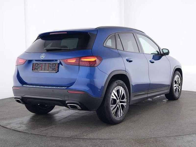 Gebraucht Mercedes GLA220 Progressive 190 PS (139 kW) 2023 Blau SUV