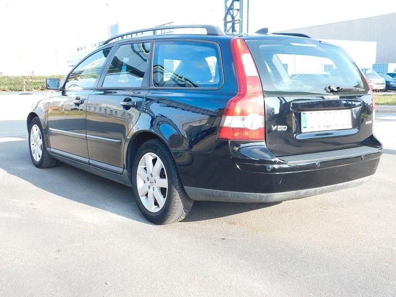 Gebraucht Volvo V50 Kinetic 136 PS (100 kW) 2006 Schwarz Kombi
