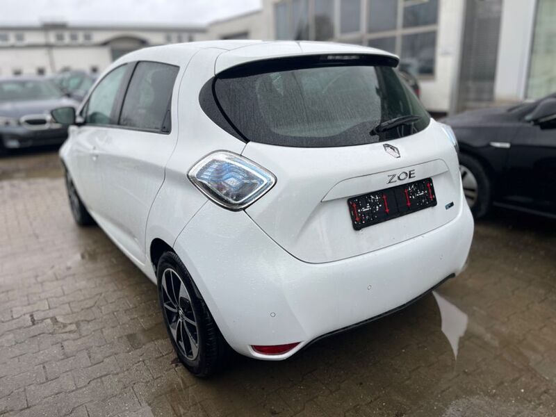 Gebraucht Renault Zoe Intens 42 kW (58 PS) 2018 Weiß Kleinwagen
