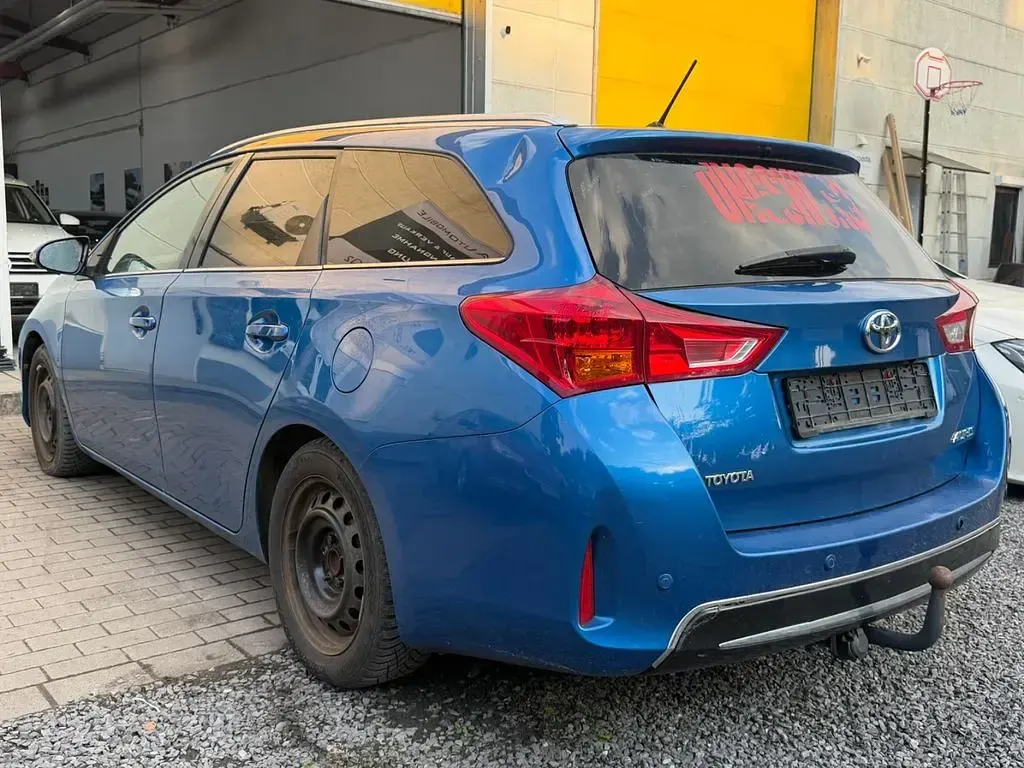Gebraucht Toyota Auris 124 PS (91 kW) 2014 Kombi